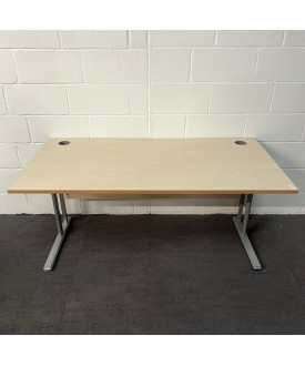 Maple Straight Desk- 1600 x 800