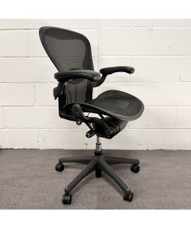  Herman Miller Aeron Graphite Fully loaded Task Chair- Size B