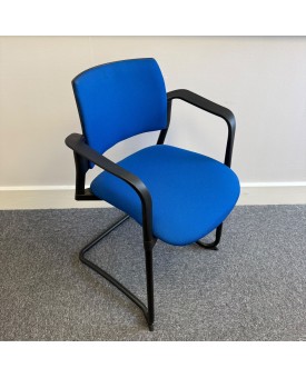 Blue Fabric Static Chair With Arms