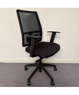 Black Operator Chair with Mesh Back- Adjustable Arms