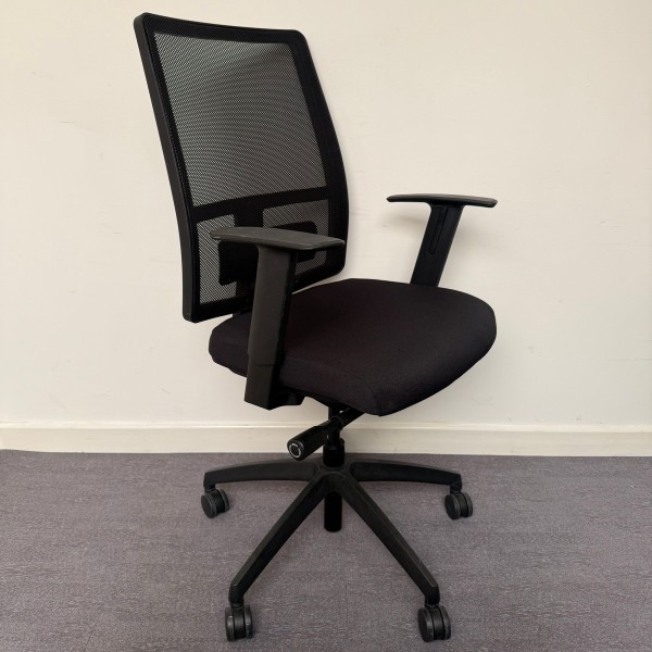 Black Operator Chair with Mesh Back- Adjustable Arms