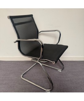 Black Mesh Static Meeting Chair