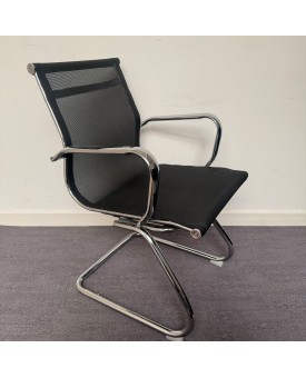 Black Mesh Static Meeting Chair