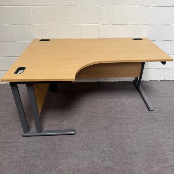 Oak Left Handed Corner Desk -1600mm - Grade B