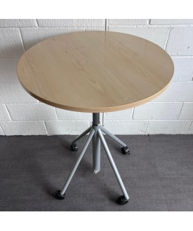 Senator Extendable Maple Round Meeting Table