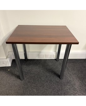 Walnut 800mm x 600mm Meeting Table
