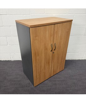 Oak 2 shelf Cupboard- 1090mm High