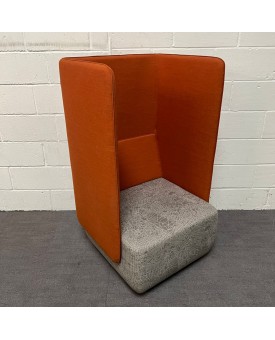 Softline Opera High Back Orange Chair RRP £1500 Softline Opera High Back Orange Chair RRP £1500