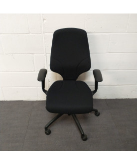 Giroflex Black G64 Chair- Fully Adjustable 