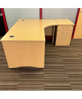 Oak Right Handed Corner Desk and Pedestal Set- 1600