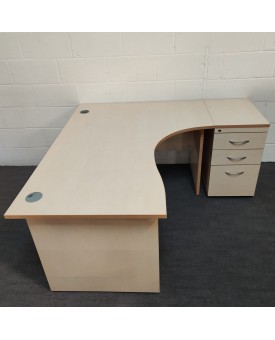 Maple right handed corner desk and pedestal set- 1600 x 1200- GRADE B 