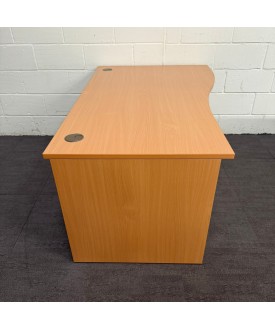 Beech Right Handed Wave Desk- 1600- Panel End